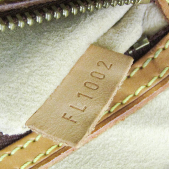 LOUIS VUITTON Brown Monogram Shoulder Bag - Picture 13 of 13